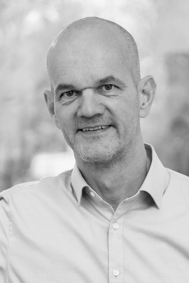 Prof. Dr. Stefan Debener portrait